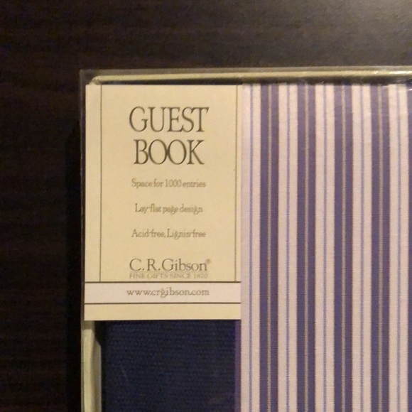 C. R. Gibson - Guest Book - Ocean Treasures - Picture 2 of 8